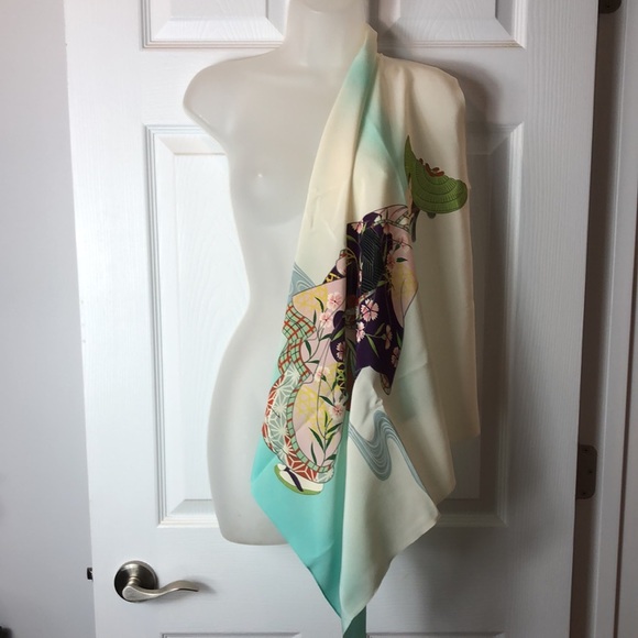 VINTAGE RARE JAPAN GRAPHIC SCARF - Picture 6 of 8